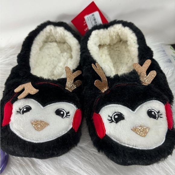 Reindeer houseslippers, M/L 8-10 Women’s size. NWT - Picture 5 of 5